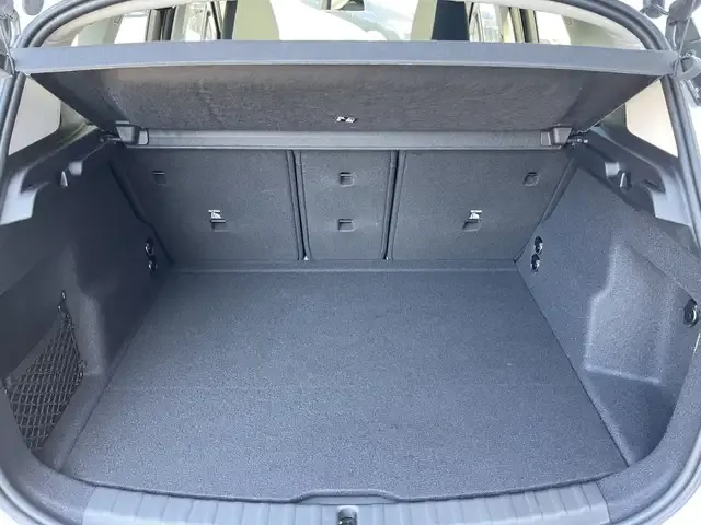 BMW 216