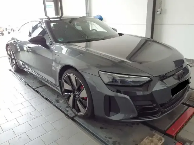 Audi RS e-tron GT