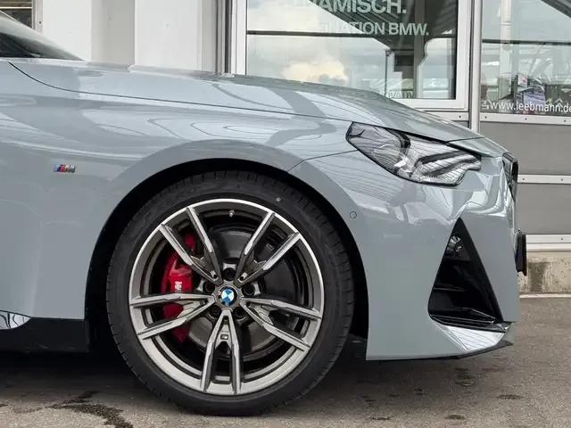 BMW 240