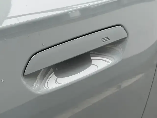 BMW 240
