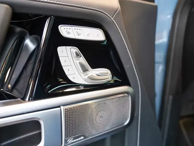 Mercedes-Benz G 400