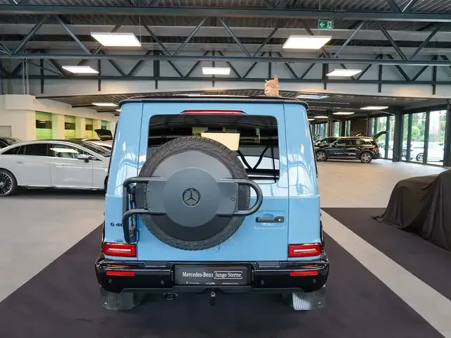 Mercedes-Benz G 400