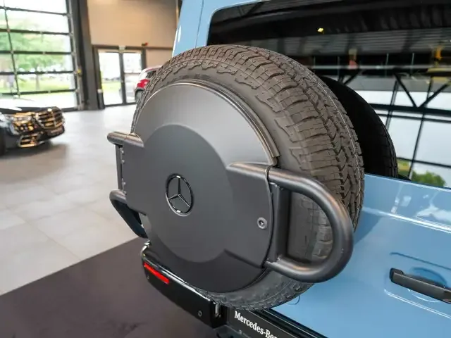 Mercedes-Benz G 400