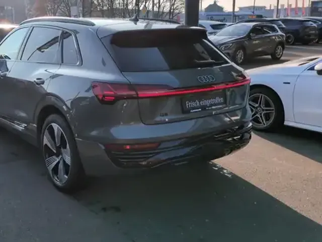 Audi Q8 e-tron