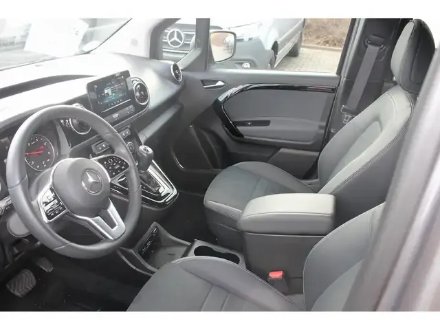 Mercedes-Benz T-Class
