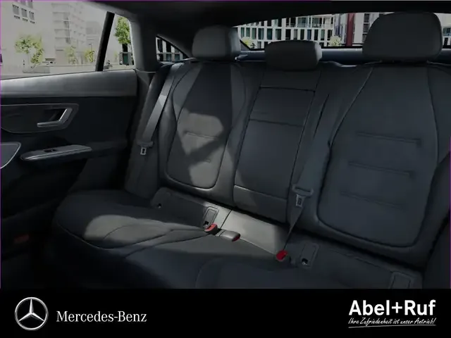 Mercedes-Benz EQE 350