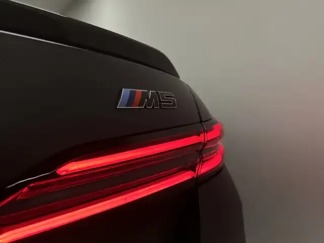 BMW M5