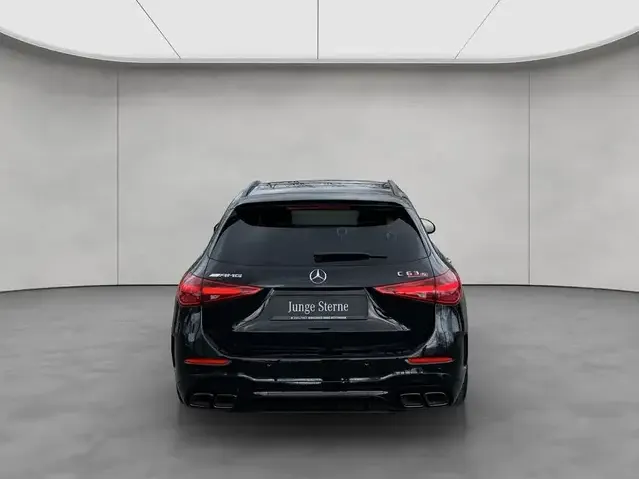 Mercedes-Benz C 63 AMG