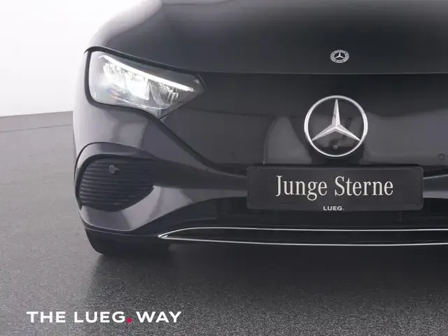 Mercedes-Benz EQE 350