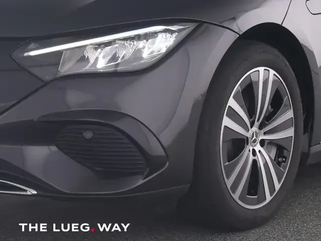 Mercedes-Benz EQE 350