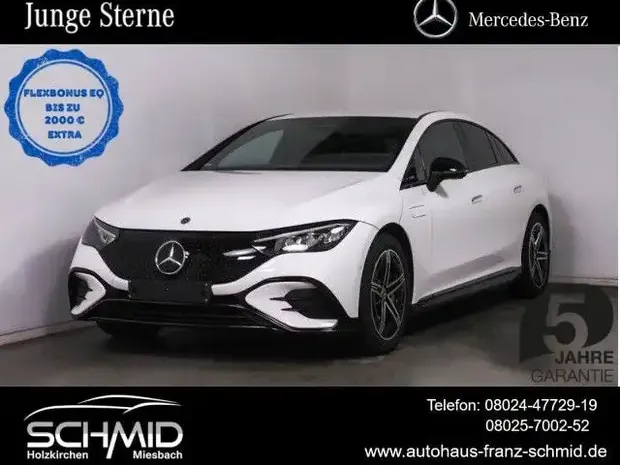 Mercedes-Benz EQE 300