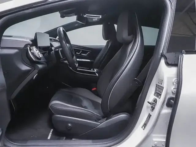 Mercedes-Benz EQE 300