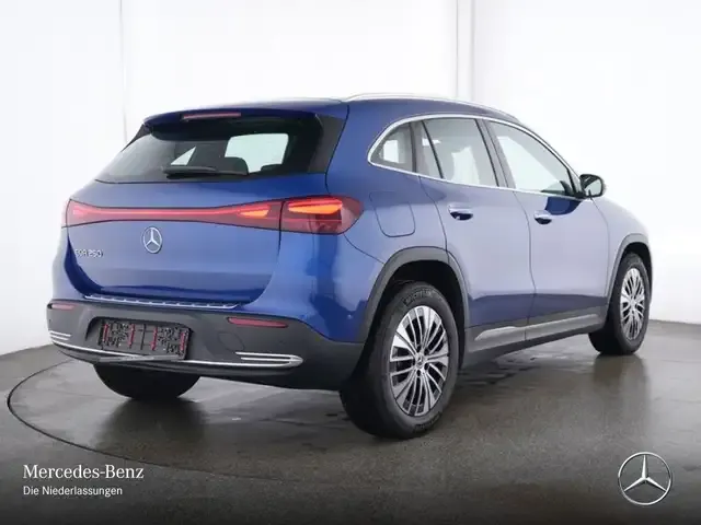 Mercedes-Benz EQA 250
