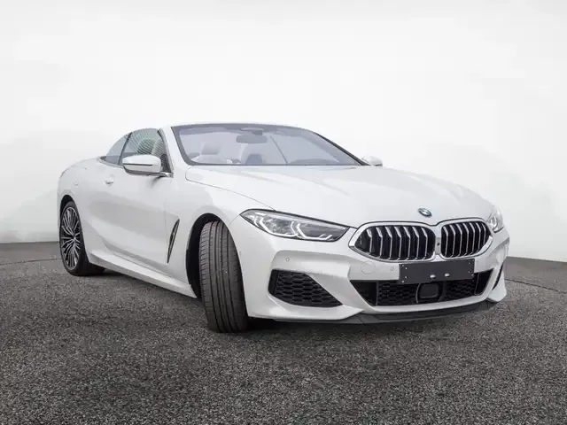 BMW M850