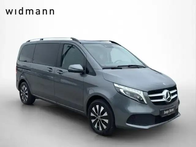Mercedes-Benz V 250