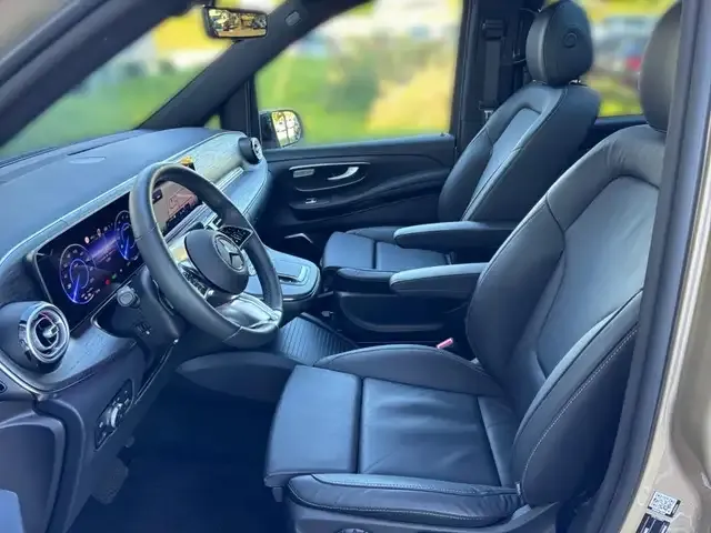 Mercedes-Benz EQV 300