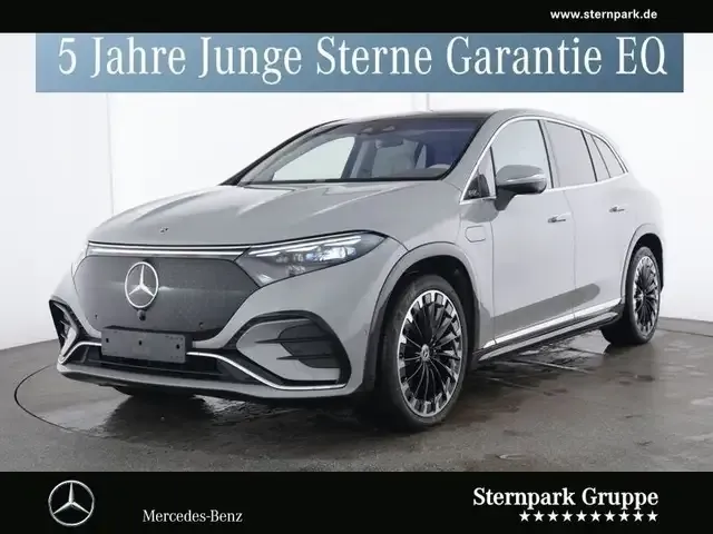 Mercedes-Benz EQS SUV