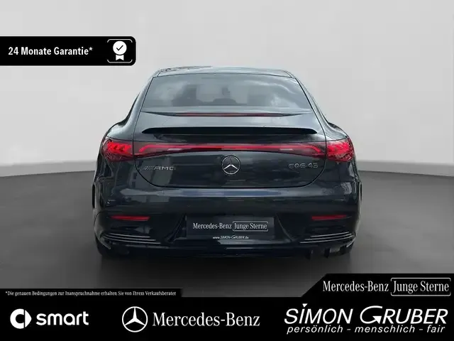 Mercedes-Benz EQE 43