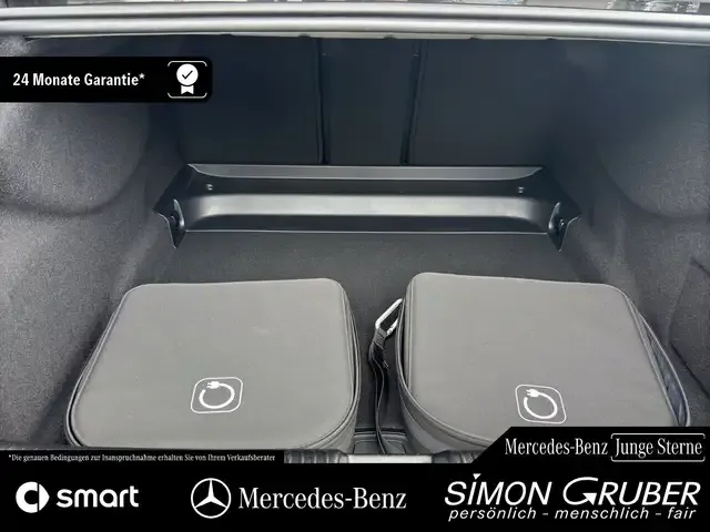 Mercedes-Benz EQE 43