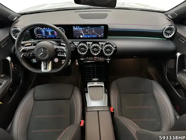 Mercedes-Benz CLA 35 AMG