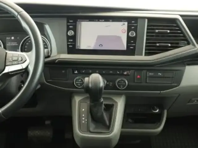 Volkswagen T6.1 Caravelle