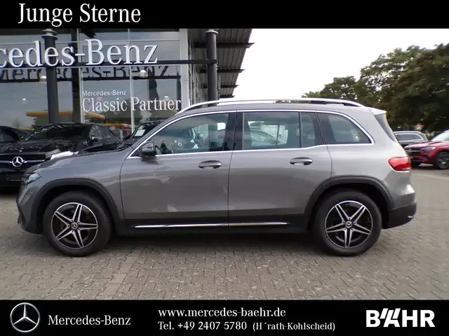 Mercedes-Benz EQB 300