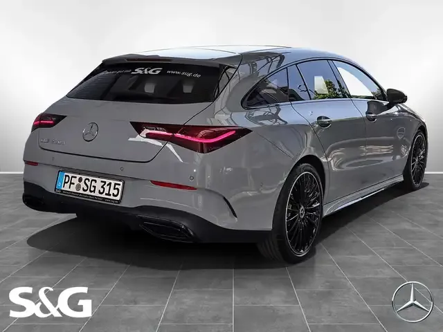 Mercedes-Benz CLA 220