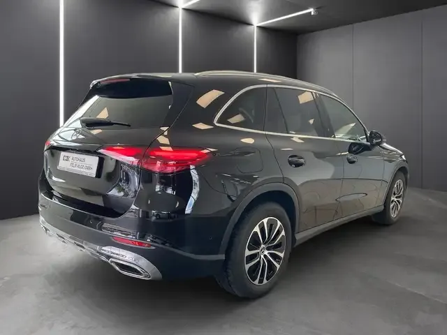 Mercedes-Benz GLC 220
