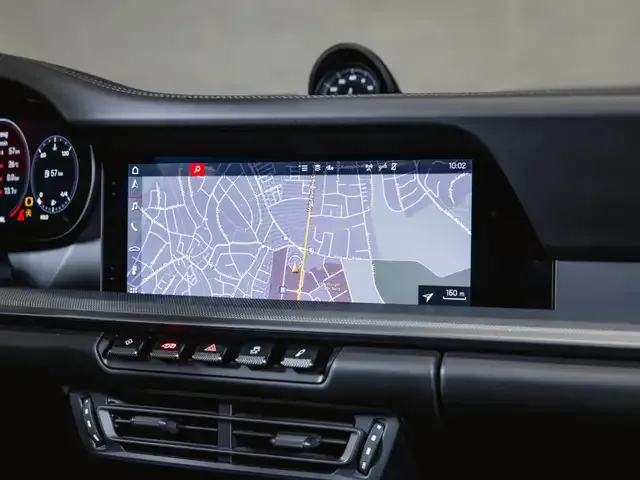 Porsche 992