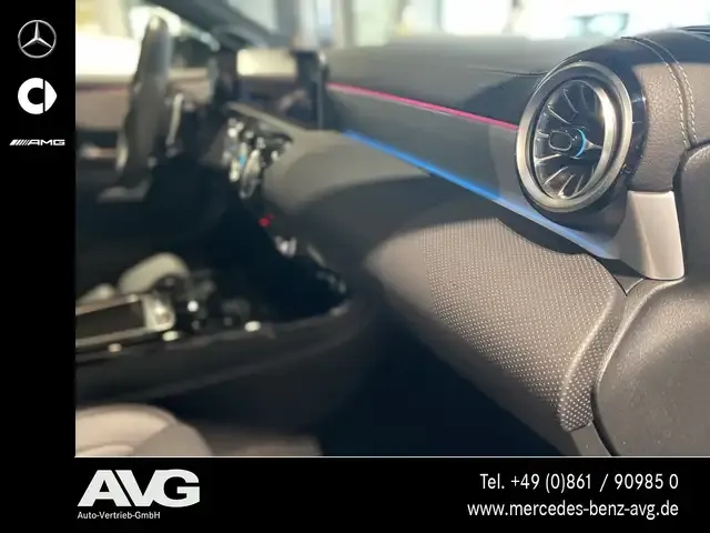 Mercedes-Benz A 45 AMG