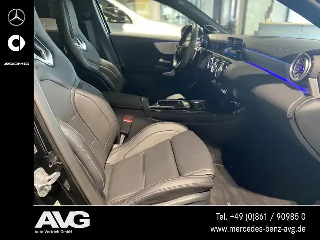 Mercedes-Benz A 45 AMG