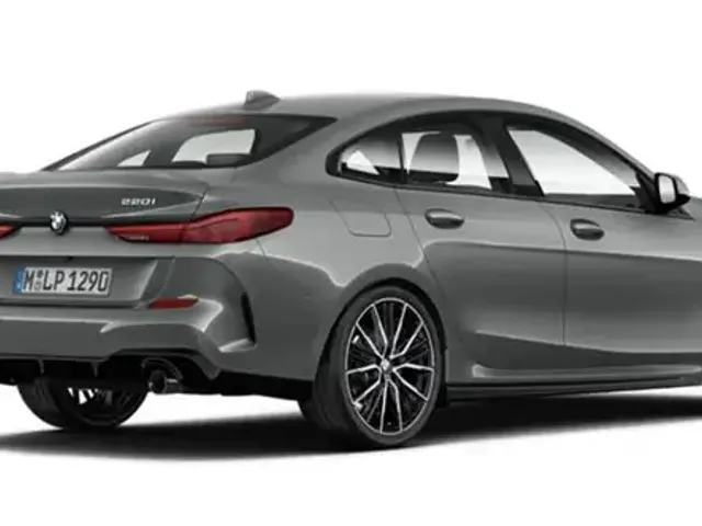 BMW 220