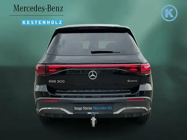 Mercedes-Benz EQB 300