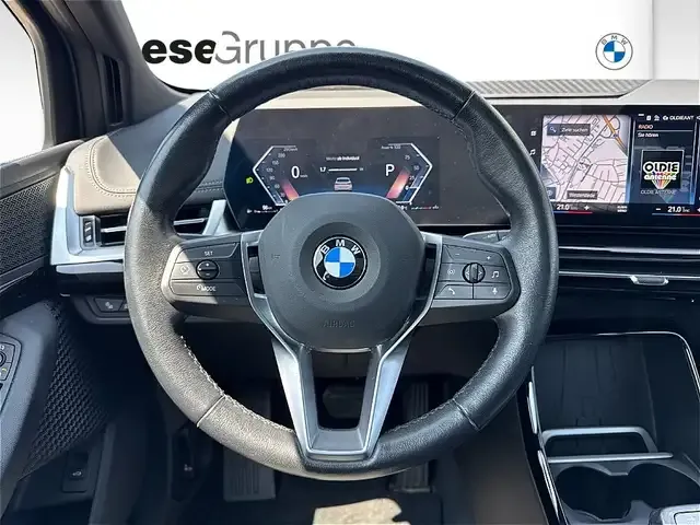BMW 220