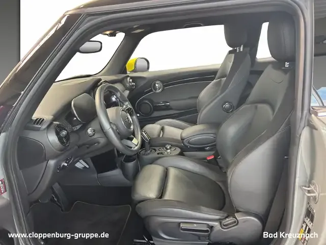 MINI Cooper SE