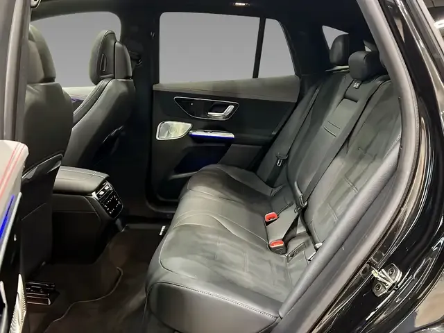 Mercedes-Benz EQE 350