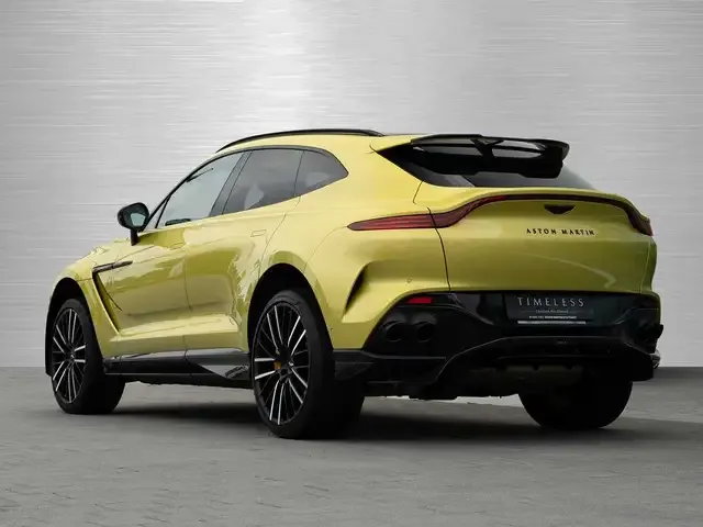Aston Martin DBX