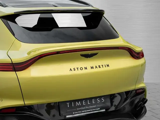 Aston Martin DBX