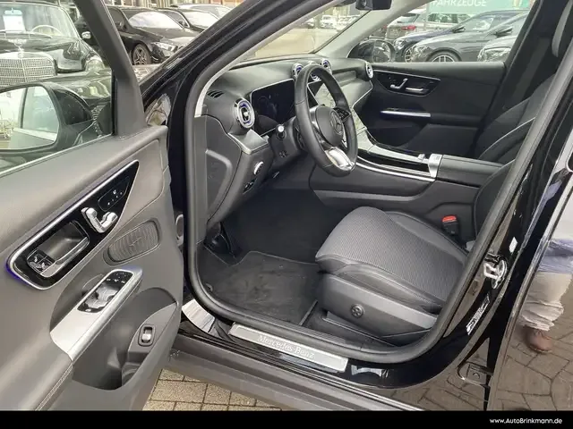 Mercedes-Benz GLC 220