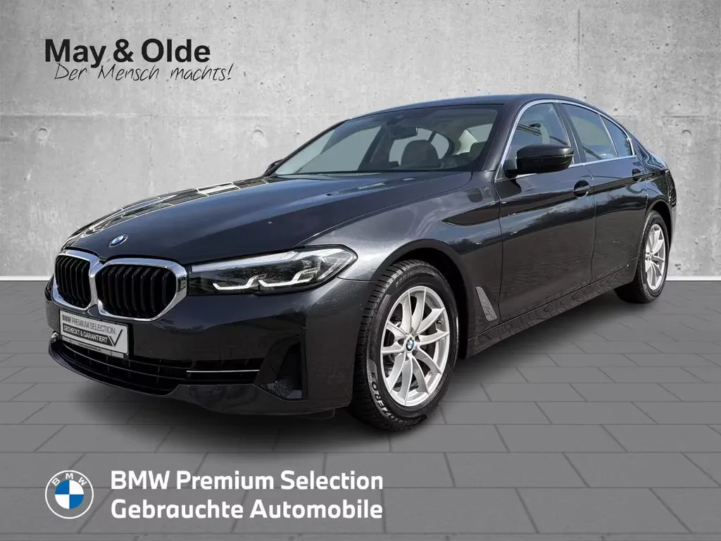 BMW 520
