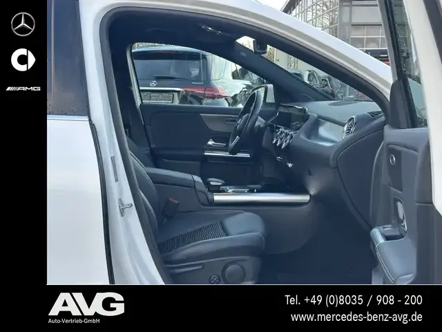 Mercedes-Benz EQA 250