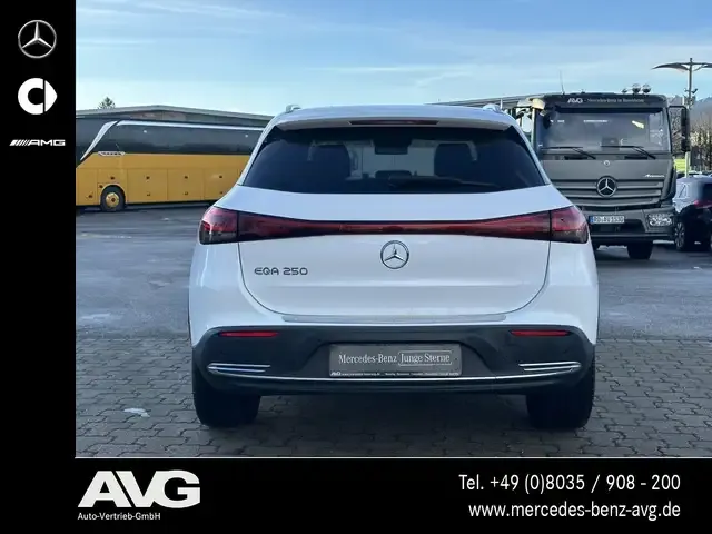 Mercedes-Benz EQA 250