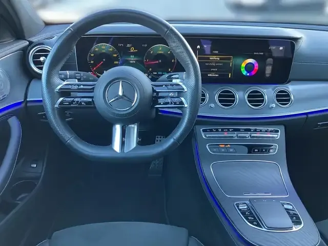 Mercedes-Benz E 220