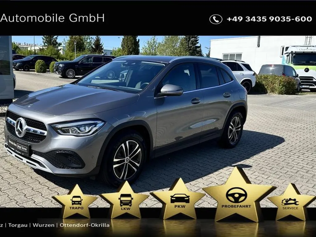 Mercedes-Benz GLA 200