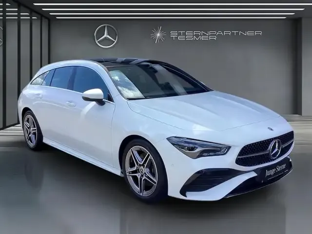 Mercedes-Benz CLA 200