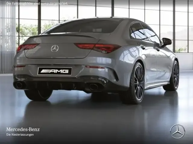 Mercedes-Benz CLA 35 AMG