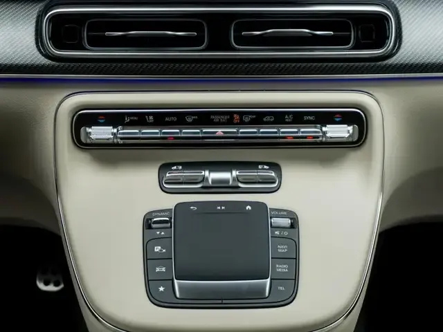 Mercedes-Benz V 250
