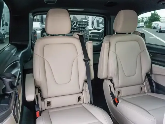 Mercedes-Benz V 250