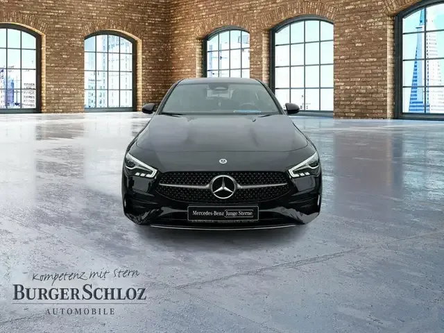 Mercedes-Benz CLA 180
