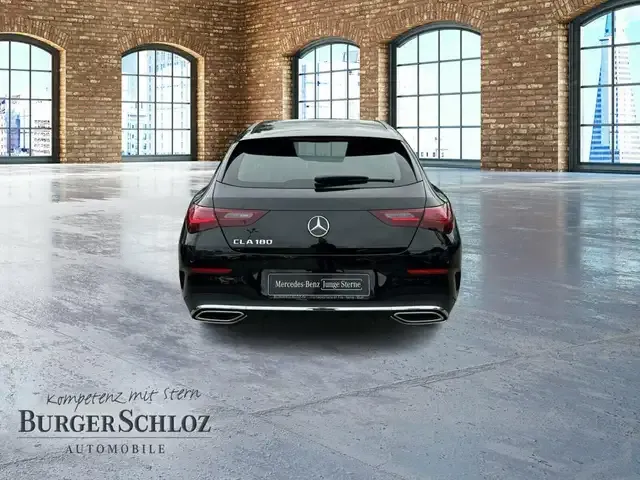 Mercedes-Benz CLA 180